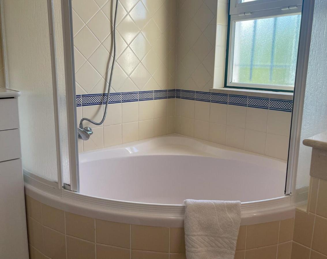 Moradia T3 Aguia Marina, Com Piscina E Bbq Vila Albufeira Exterior foto